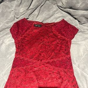 Red short sleeve dress with lace and silk